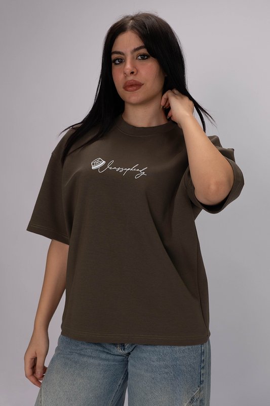 Signature Box Fit Tee – Mocha Brown