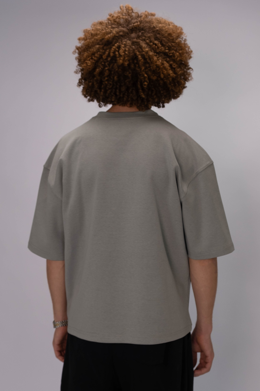Freedom Box Fit Tee – Stone Gray