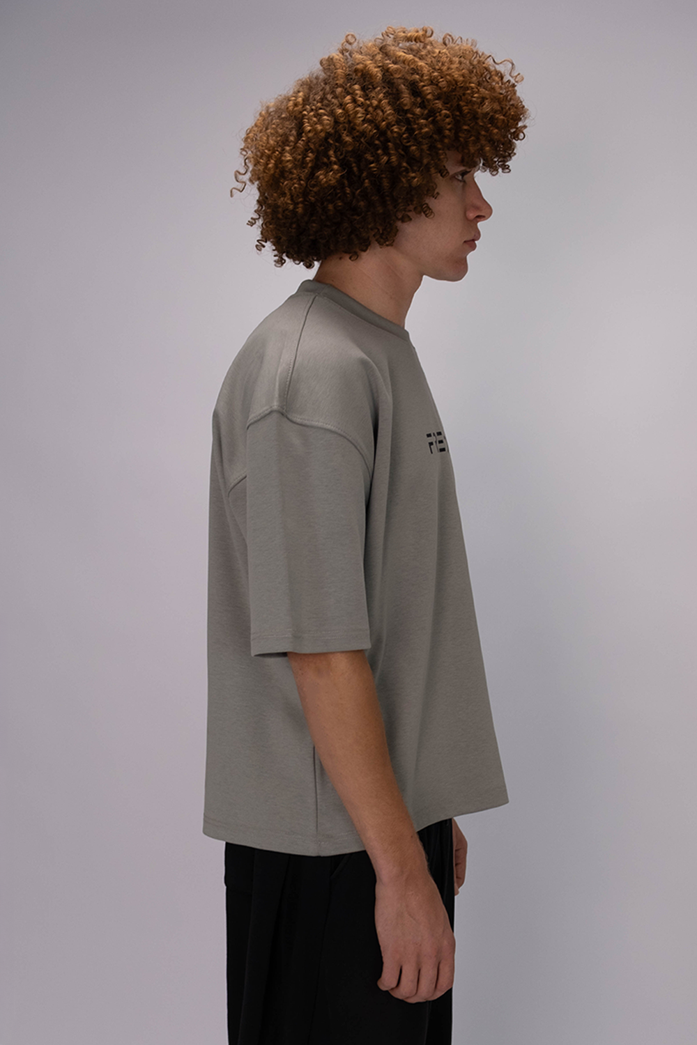 Freedom Box Fit Tee – Stone Gray