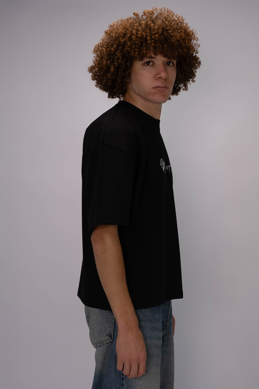 Signature Box Fit  Tee – Classic Black